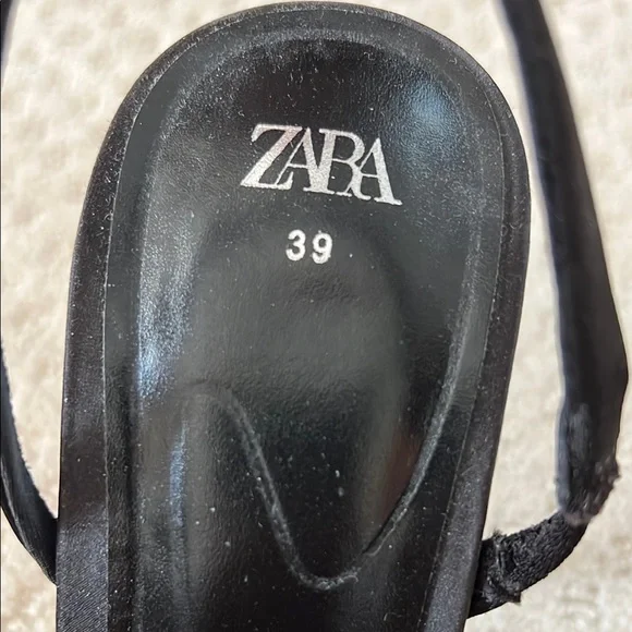 Zara Black Bow Detail Women's Heels Size 39 - Picture 2 of 5